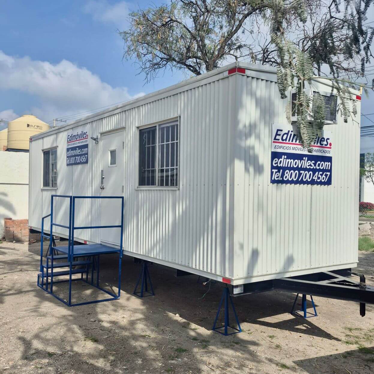 Oficina 8x32 WC