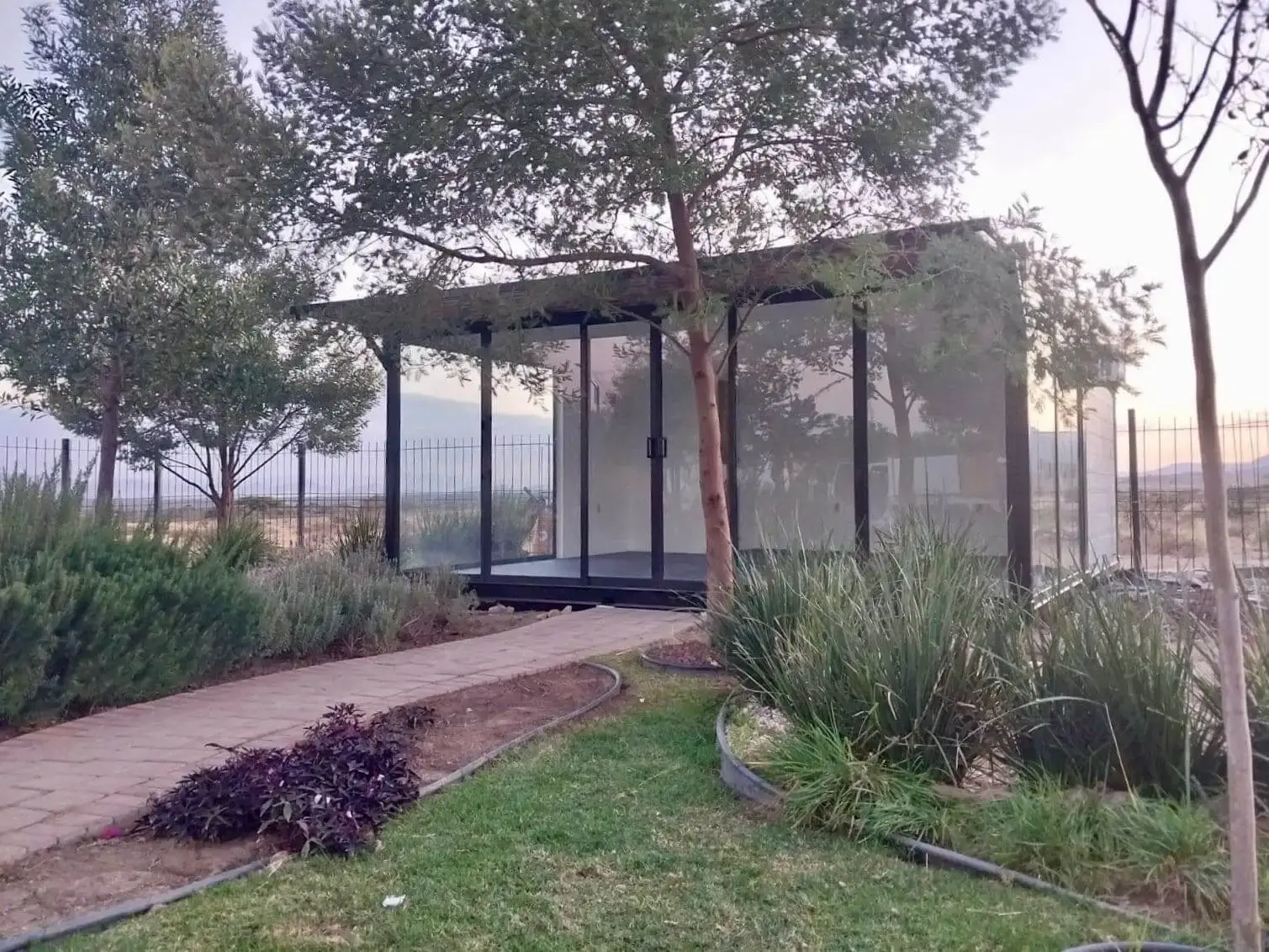 Oficinas comerciales móviles: abre tu negocio en semanas